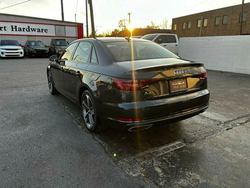 Used 2019 Audi A4 2.0T Premium image 3