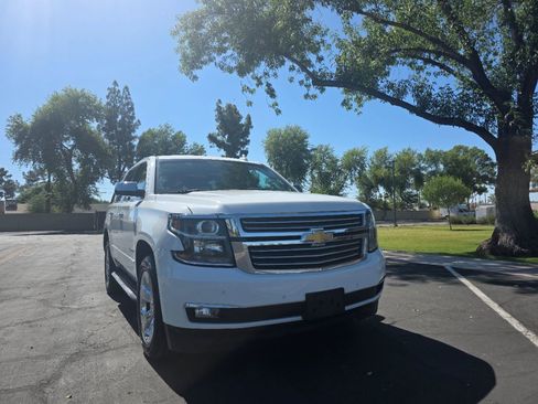 Used 2016 Chevrolet Tahoe LTZ RWD image 3