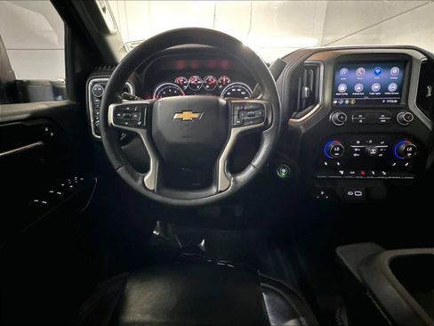 Used 2021 Chevrolet Silverado 2500 LT w/ Convenience Package AWD/4WD image 8