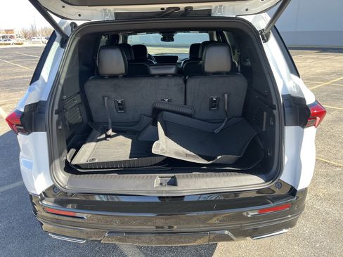 Used 2025 Buick Enclave Sport Touring w/ LPO, Floor Liner Package image 20