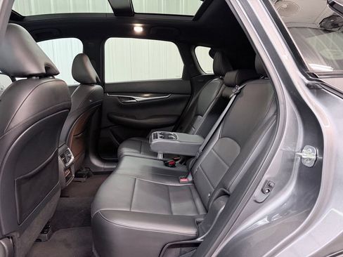 Certified 2023 INFINITI QX50 Sport FWD image 32