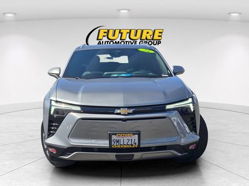 Used 2024 Chevrolet Blazer EV LT AWD/4WD image 2