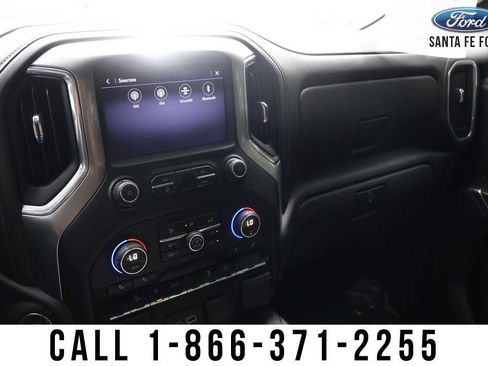 Used 2020 Chevrolet Silverado 1500 RST AWD/4WD image 35