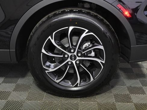 New 2026 Lincoln Nautilus Premier w/ Equipment Group 102A AWD/4WD image 20