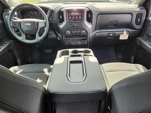 New 2026 Chevrolet Silverado 2500 Custom w/ Custom Value Package image 13