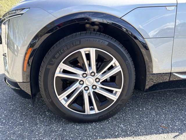 Certified 2024 Cadillac Lyriq Tech AWD/4WD image 11