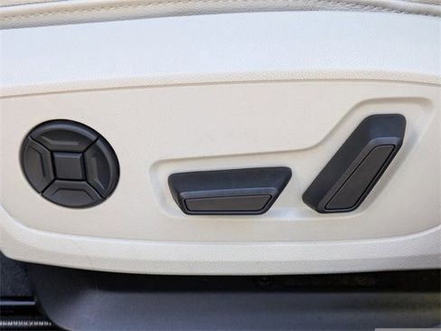 Used 2019 Audi A6 3.0T Premium Plus w/ Premium Plus Package image 21