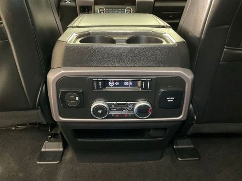 Certified 2021 Ford Expedition Platinum image 19
