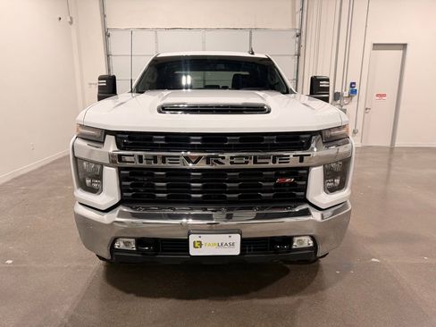 Used 2023 Chevrolet Silverado 2500 LT w/ Convenience Package AWD/4WD image 2