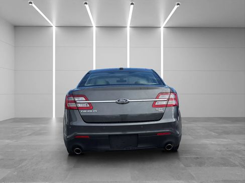 Used 2018 Ford Taurus SEL image 5