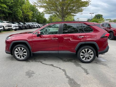 Used 2021 Toyota RAV4 Limited w/ Limited Grade Weather Package AWD/4WD image 4