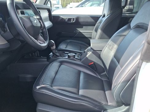 Used 2025 Ford Bronco Outer Banks image 8