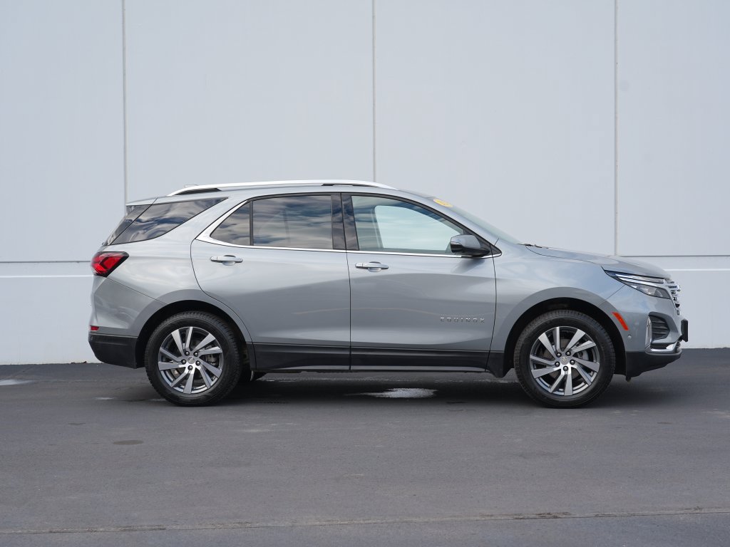 Certified 2024 Chevrolet Equinox Premier AWD/4WD image 2