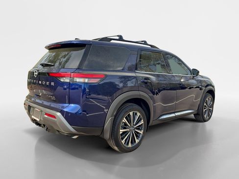 New 2026 Nissan Pathfinder Platinum image 5