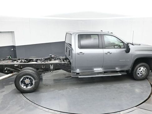 New 2026 Chevrolet Silverado 3500 LT w/ Convenience Package image 41