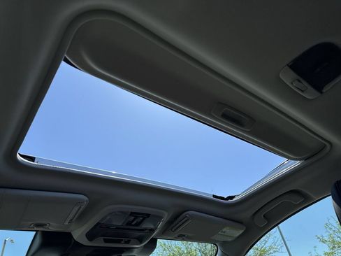New 2026 Subaru Crosstrek 2.5i Limited AWD/4WD image 16