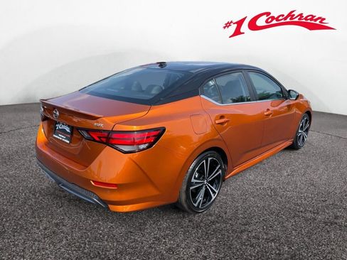 Used 2023 Nissan Sentra SR w/ SR Premium Package FWD image 17