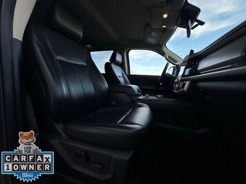 Used 2023 Ford Expedition Max XLT image 24