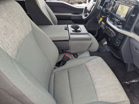 Used 2023 Ford F150 XLT image 9