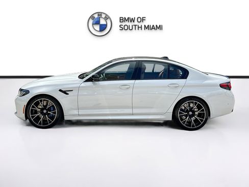 Used 2023 BMW M5 w/ Competition Package image 4