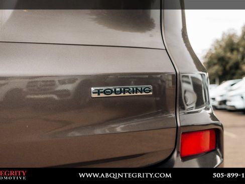 Used 2015 Honda CR-V Touring image 16