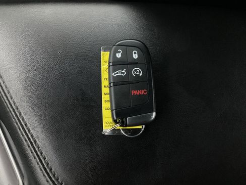 Used 2019 Dodge Challenger SXT RWD image 37