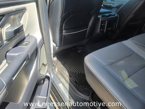 Used 2022 RAM 1500 Limited image 13