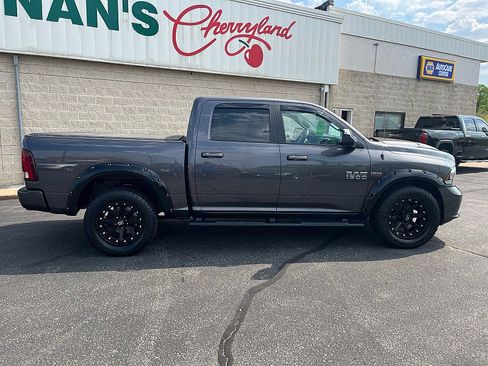 Used 2018 RAM 1500 Sport AWD/4WD image 9