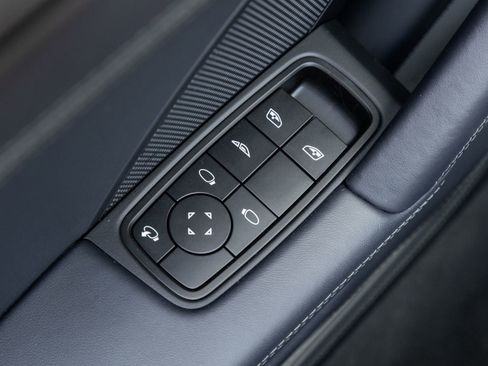 Certified 2026 Porsche 911 GTS image 21