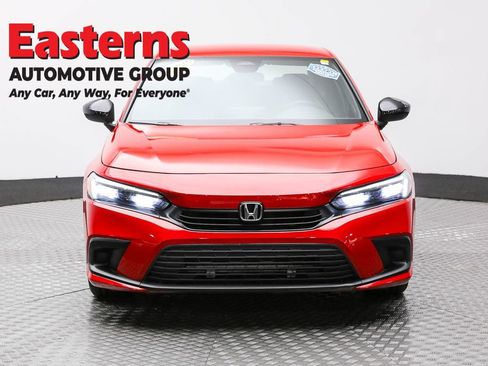 Used 2024 Honda Civic Sport image 2