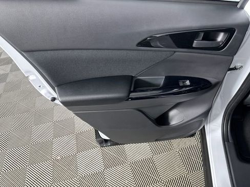 New 2026 Mitsubishi Eclipse Cross LE image 14