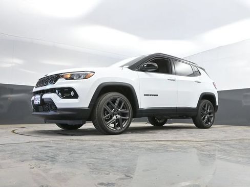 New 2026 Jeep Compass Limited AWD/4WD image 42