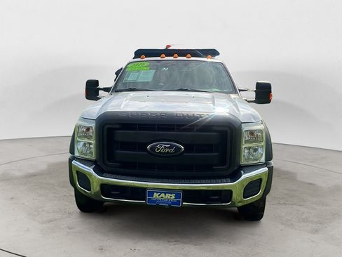 Used 2016 Ford F550 4x4 Regular Cab Super Duty image 2