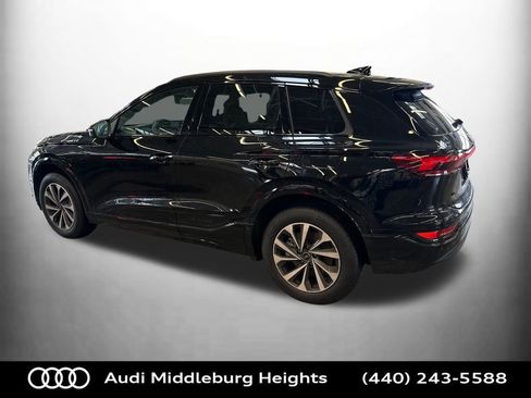 Certified 2025 Audi Q6 e-tron Premium Plus w/ Premium Plus image 6