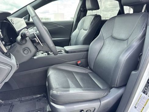 Certified 2024 Lexus RX 350 Premium Plus w/ Convenience Package FWD image 11