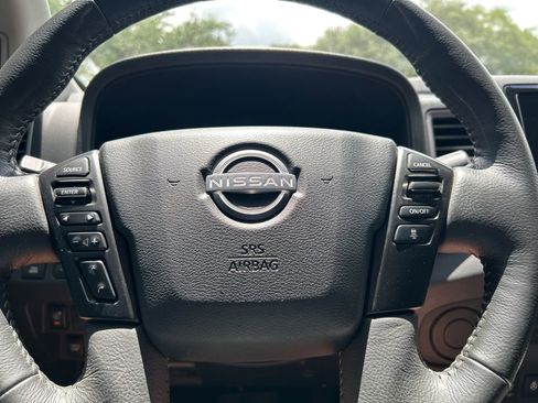 Used 2024 Nissan Frontier SV w/ SV Convenience Package RWD image 24