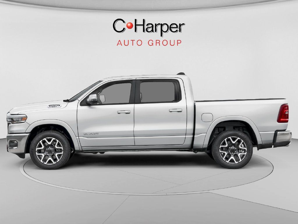 Used 2026 RAM 1500 Laramie AWD/4WD image 3