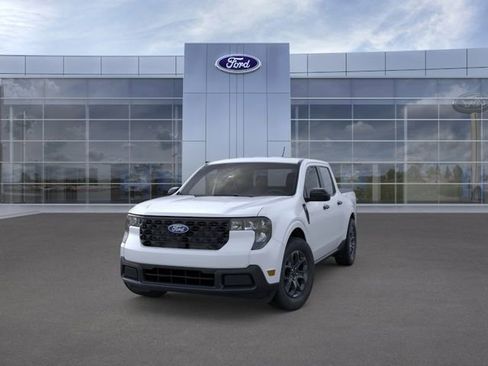 New 2025 Ford Maverick XLT w/ XLT Luxury Package image 2