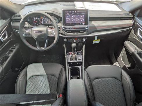 New 2025 Jeep Compass Trailhawk w/ Trailhawk Convenience Group image 17