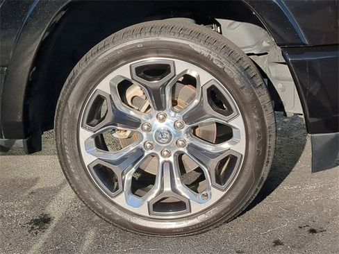 Used 2020 RAM 1500 Limited image 11