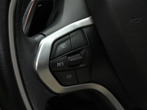 Used 2016 BMW i8 image 26