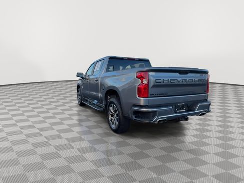 Used 2022 Chevrolet Silverado 1500 LT w/ Z71 Off-Road Package image 7