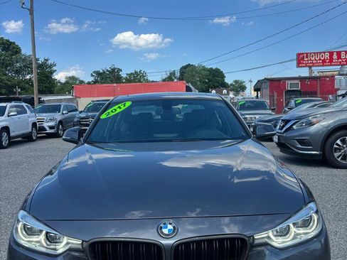 Used 2017 BMW 330i Sedan RWD image 2