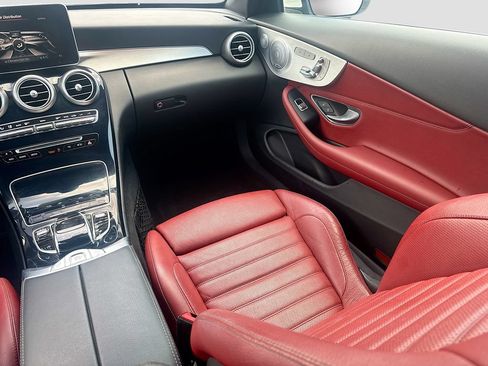 Used 2018 Mercedes-Benz C 300 4MATIC Cabriolet image 25
