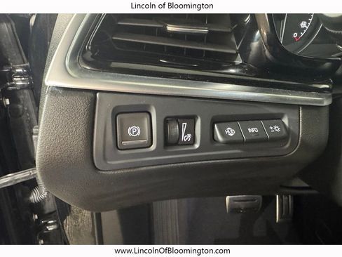 Used 2024 Cadillac XT6 Sport w/ LPO, Onyx Lite Package AWD/4WD image 24