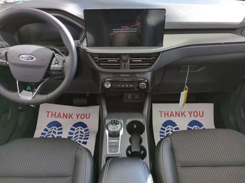 New 2025 Ford Escape SE w/ Class II Trailer Tow Package FWD image 13