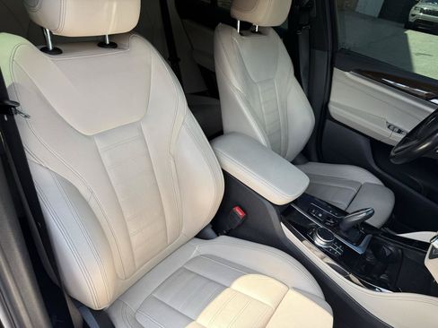 Used 2021 BMW X4 M40i w/ Premium Package AWD/4WD image 9