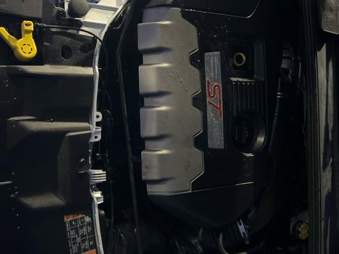 Used 2017 Ford Focus ST image 41