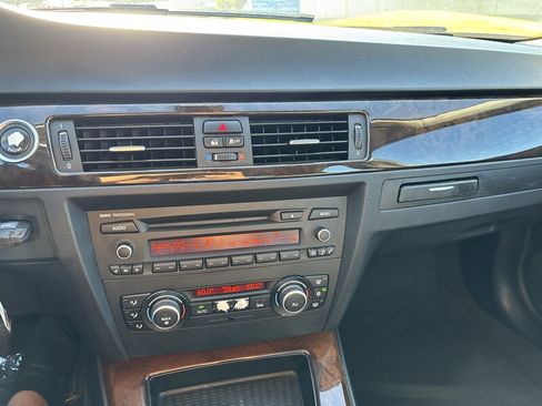 Used 2011 BMW 328i Sedan RWD image 38