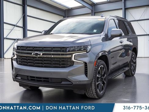 Used 2022 Chevrolet Tahoe RST w/ Luxury Package AWD/4WD image 27